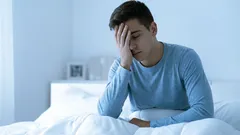 Come mantenere la concentrazione durante la giornata quando si è dormito troppo poco: un piano di emergenza dopo una notte insonne